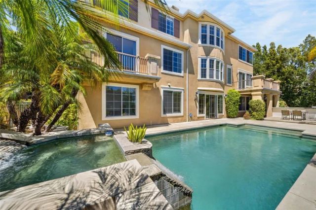 2420 Vista Del Sol, La Verne, CA 91750