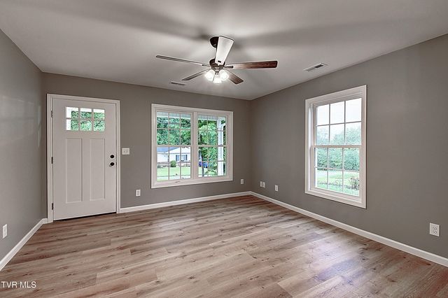 1651 Siam Road, Elizabethton, TN 37643