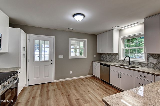 1651 Siam Road, Elizabethton, TN 37643