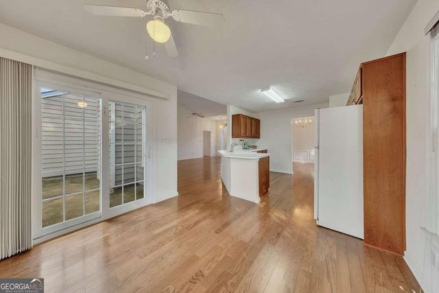 522 Huntgate Road, Woodstock, GA 30189