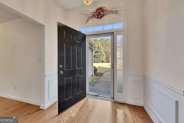 522 Huntgate Road, Woodstock, GA 30189