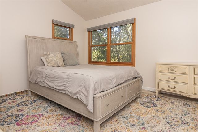 3894 Whitney Court, Kalamazoo, MI 49009