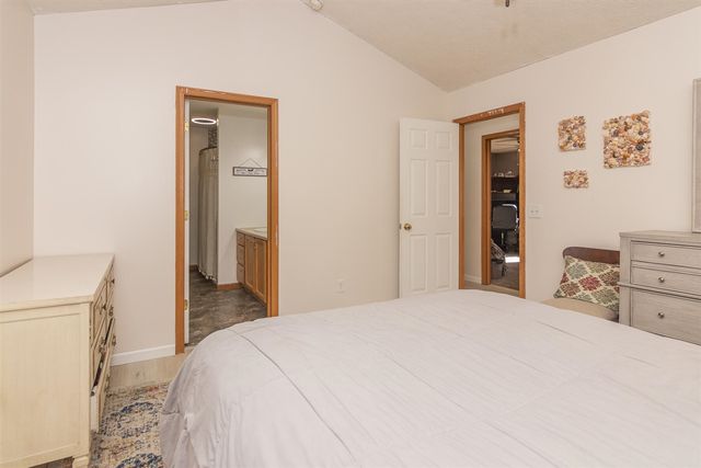 3894 Whitney Court, Kalamazoo, MI 49009