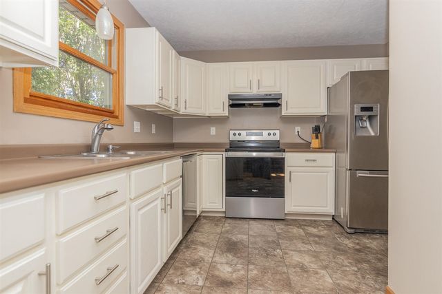 3894 Whitney Court, Kalamazoo, MI 49009