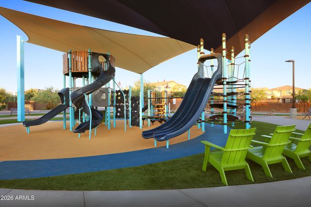 3221 E LOS GATOS Drive, Phoenix, AZ 85050