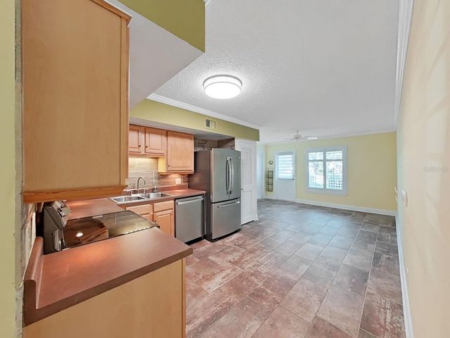 2226 SWITZERLAND WAY 4, Clearwater, FL 33763