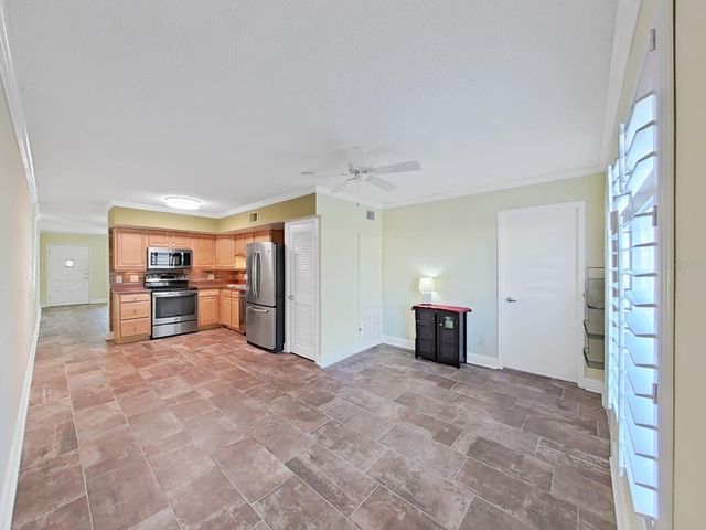 2226 SWITZERLAND WAY 4, Clearwater, FL 33763