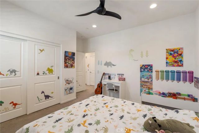 18144 Meridian lane, Saugus, CA 91350