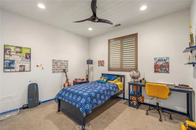 18144 Meridian lane, Saugus, CA 91350