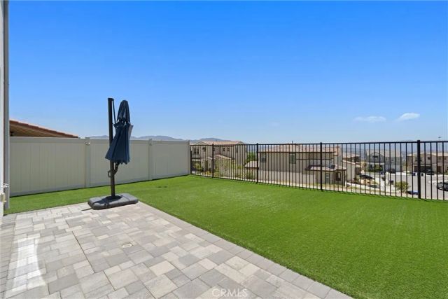 18144 Meridian lane, Saugus, CA 91350
