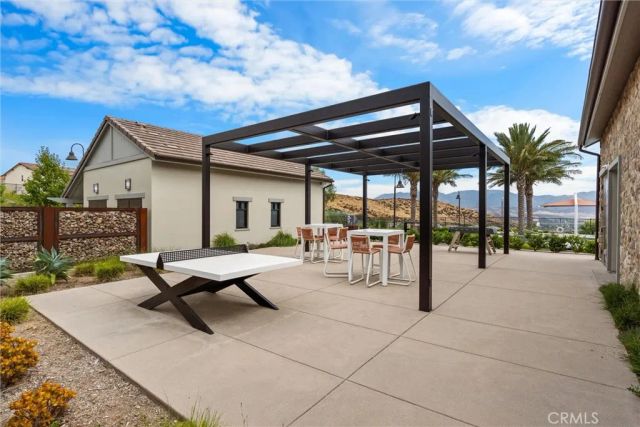 18144 Meridian lane, Saugus, CA 91350