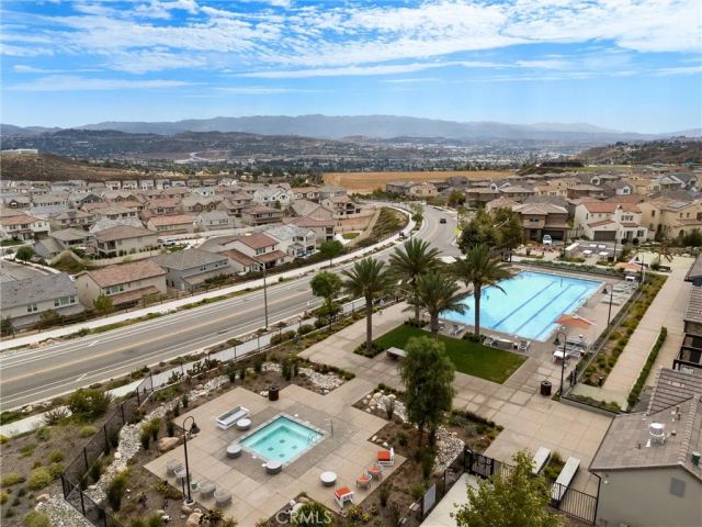 18144 Meridian lane, Saugus, CA 91350