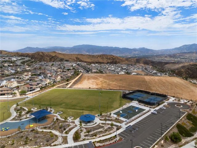 18144 Meridian lane, Saugus, CA 91350