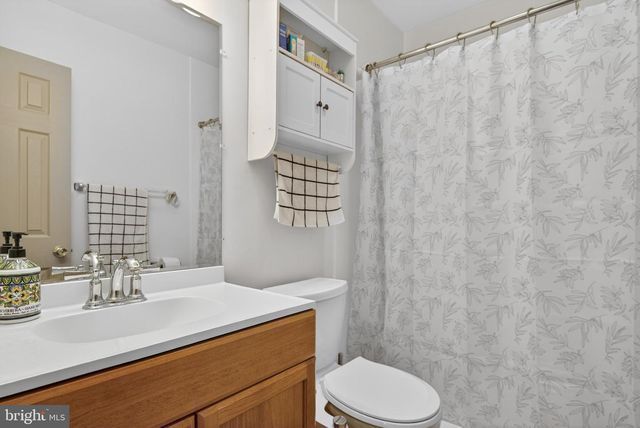 4909 DELBROOK RD, Mechanicsburg, PA 17050
