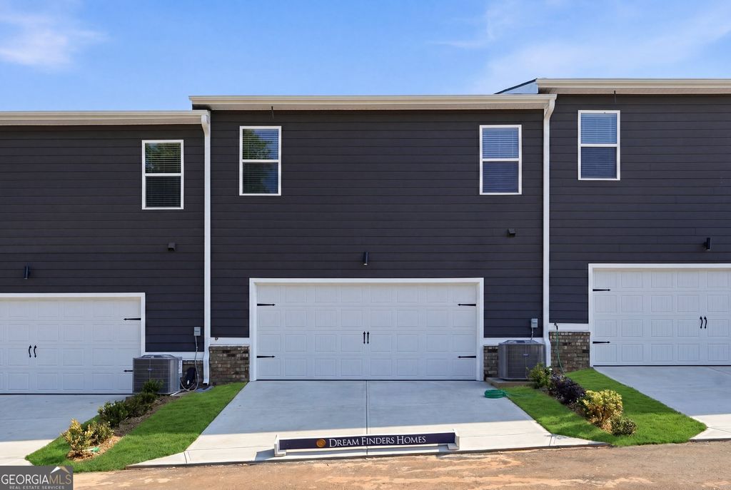 3639 PARKWAY JAMES Drive, Snellville, GA 30039 — photo 3
