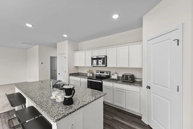 3300 Pippin Street, Columbia, TN 38401