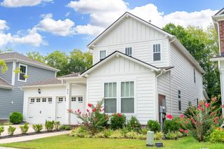 639 Nottingham Ave, Hendersonville, TN 37075