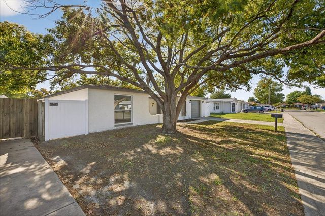 10028 VINEYARD LANE, Port Richey, FL 34668