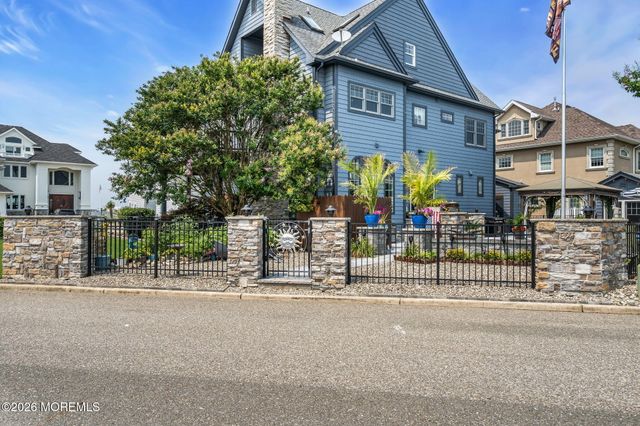 3403 Sandy Place, Toms River, NJ 08753