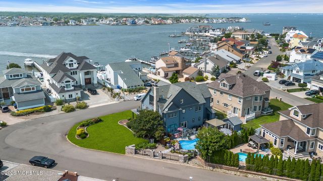 3403 Sandy Place, Toms River, NJ 08753
