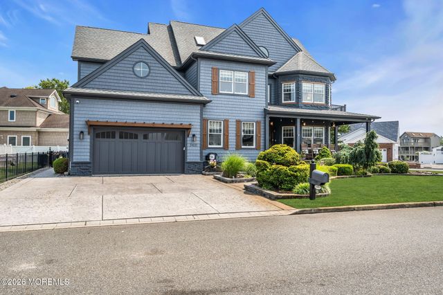 3403 Sandy Place, Toms River, NJ 08753