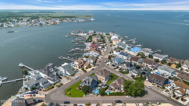 3403 Sandy Place, Toms River, NJ 08753