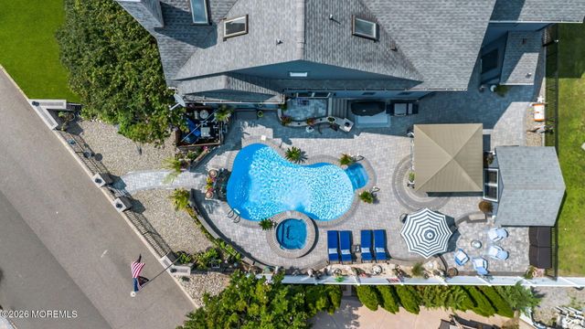 3403 Sandy Place, Toms River, NJ 08753