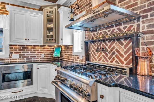 3403 Sandy Place, Toms River, NJ 08753