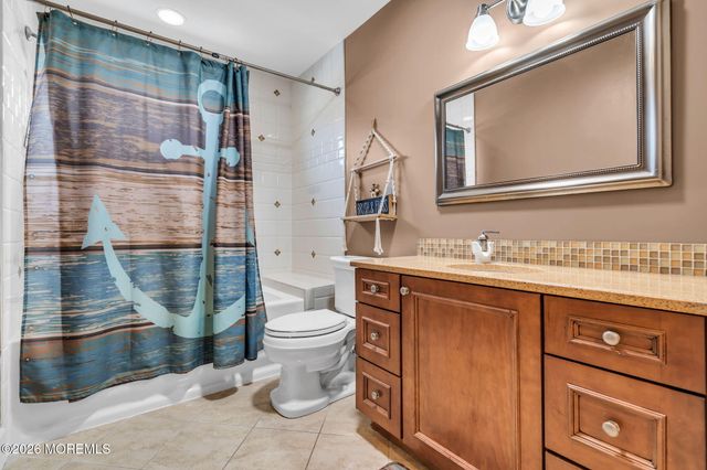 3403 Sandy Place, Toms River, NJ 08753