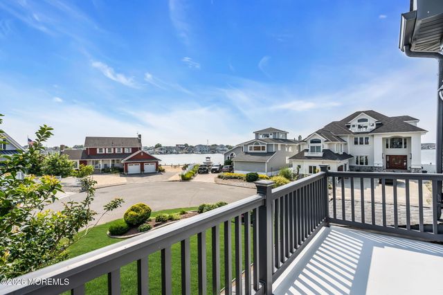 3403 Sandy Place, Toms River, NJ 08753