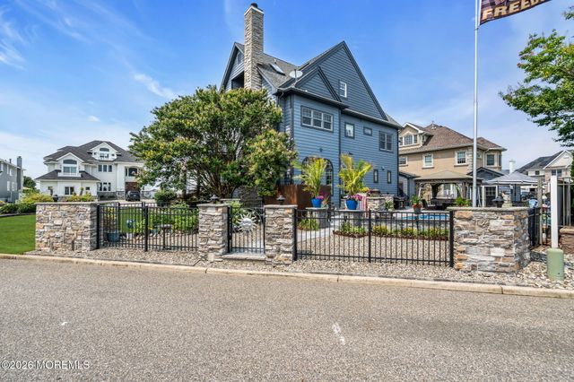 3403 Sandy Place, Toms River, NJ 08753