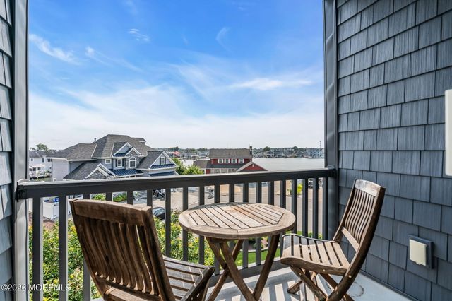 3403 Sandy Place, Toms River, NJ 08753