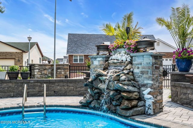 3403 Sandy Place, Toms River, NJ 08753