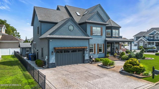 3403 Sandy Place, Toms River, NJ 08753