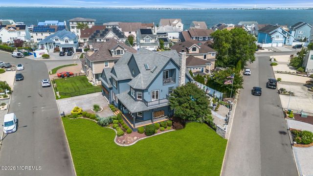 3403 Sandy Place, Toms River, NJ 08753