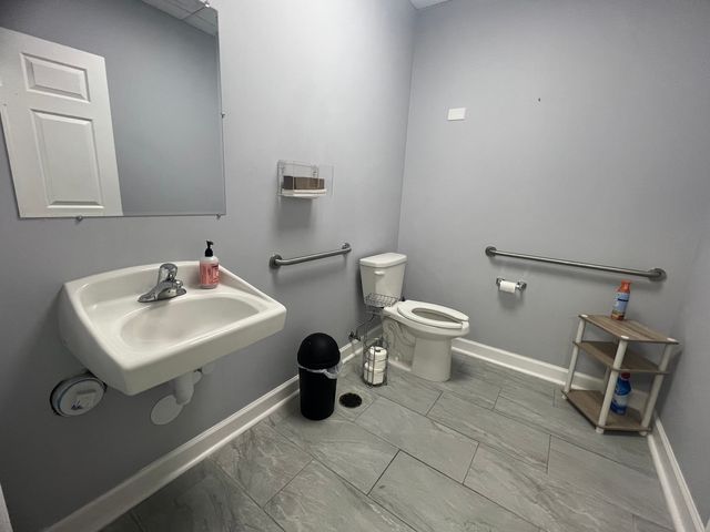 7903 W 159th Street 7903, Tinley Park, IL 60477