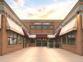 7903 W 159th Street 7903, Tinley Park, IL 60477
