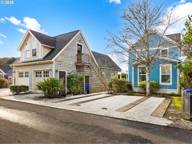 2746 Sw BARNACLE Ave, Lincoln City, OR 97367