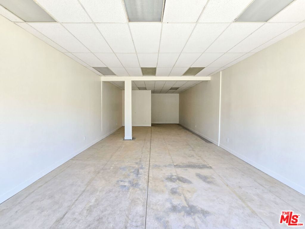 676 W Slauson Avenue, Los Angeles, CA 90044 — photo 5