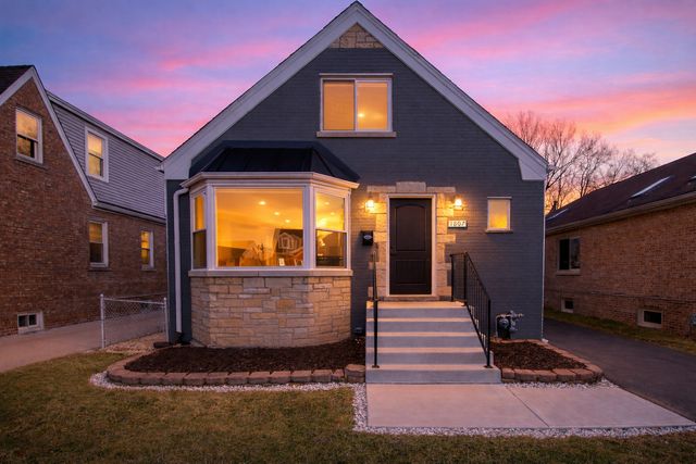 1807 N 74th Court, Elmwood Park, IL 60707