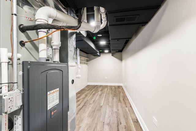 1807 N 74th Court, Elmwood Park, IL 60707