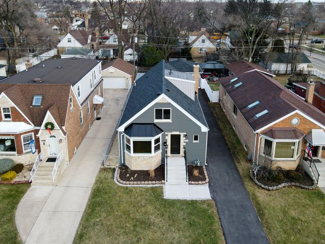 1807 N 74th Court, Elmwood Park, IL 60707