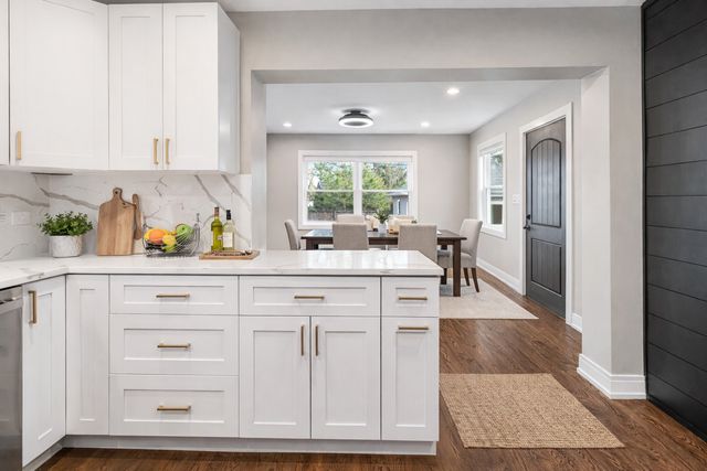 1807 N 74th Court, Elmwood Park, IL 60707