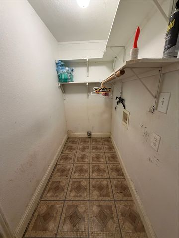 722 E Daugherty Drive, Garland, TX 75041