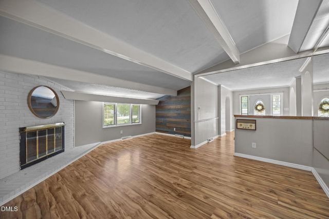 2323 Pineview Drive, Burlington, NC 27215