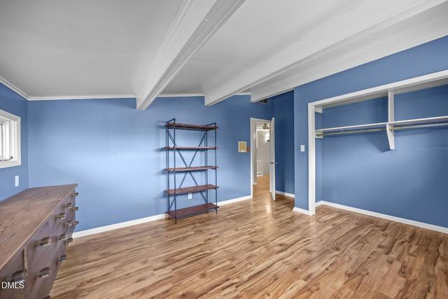 2323 Pineview Drive, Burlington, NC 27215