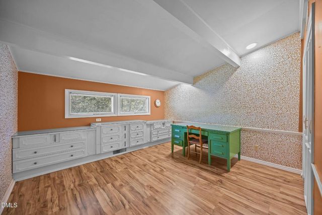 2323 Pineview Drive, Burlington, NC 27215