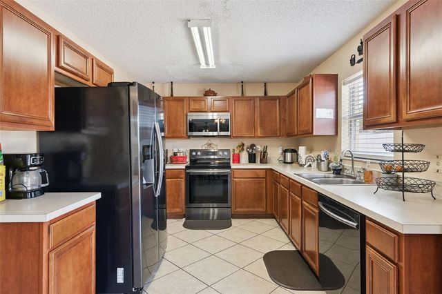 108 WALNUT CREST RUN, Sanford, FL 32771