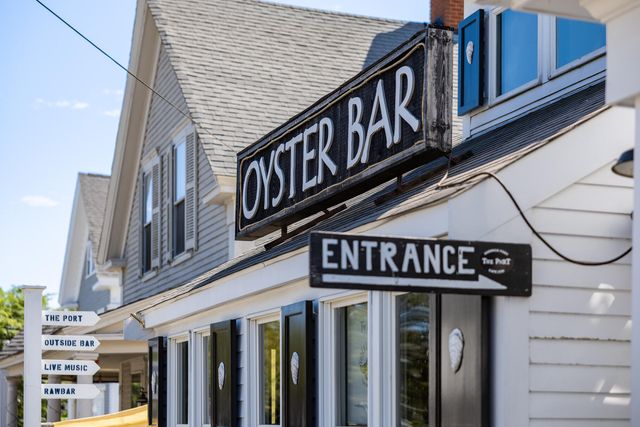 22 Harold Street, Harwich Port, MA 02646