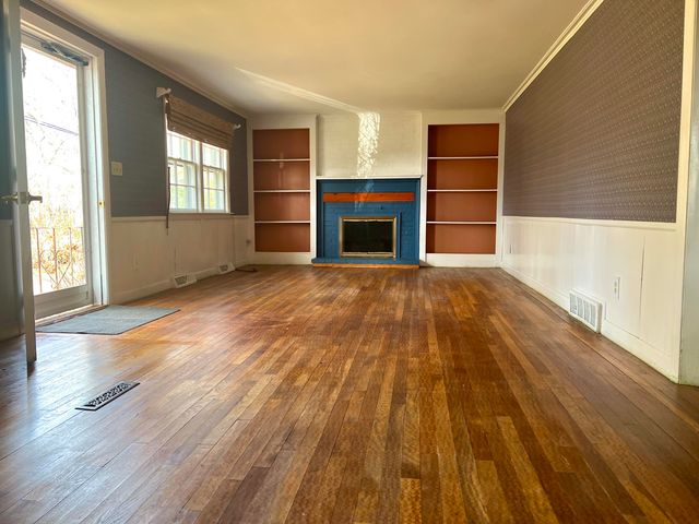 22 Harold Street, Harwich Port, MA 02646